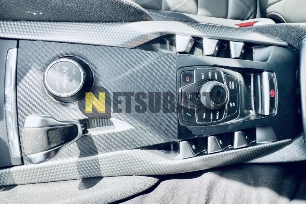 Citroën DS5 Hybrid4 2012