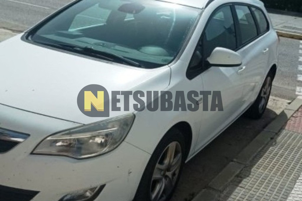 Opel Astra Tourer 1.7 CDTI 2011