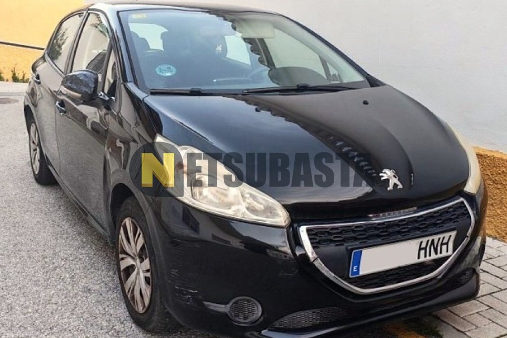 Peugeot 208 1.2 VTi PureTech 2012