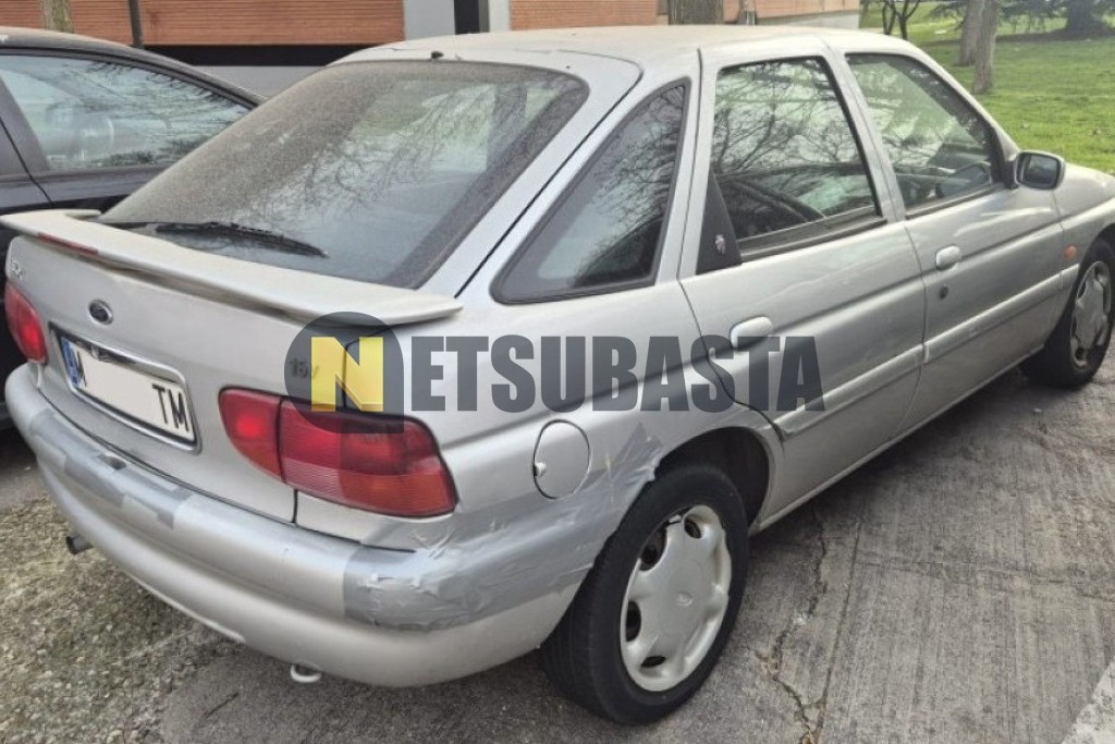 Ford Escort 1.8 16v 1996