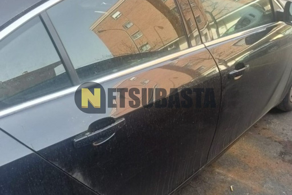 Opel Insignia 2.0 CDTI 2011