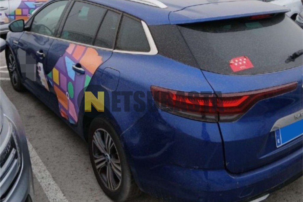 Renault Megane Sport Tourer E-TECH Híbrido enchufable 2021