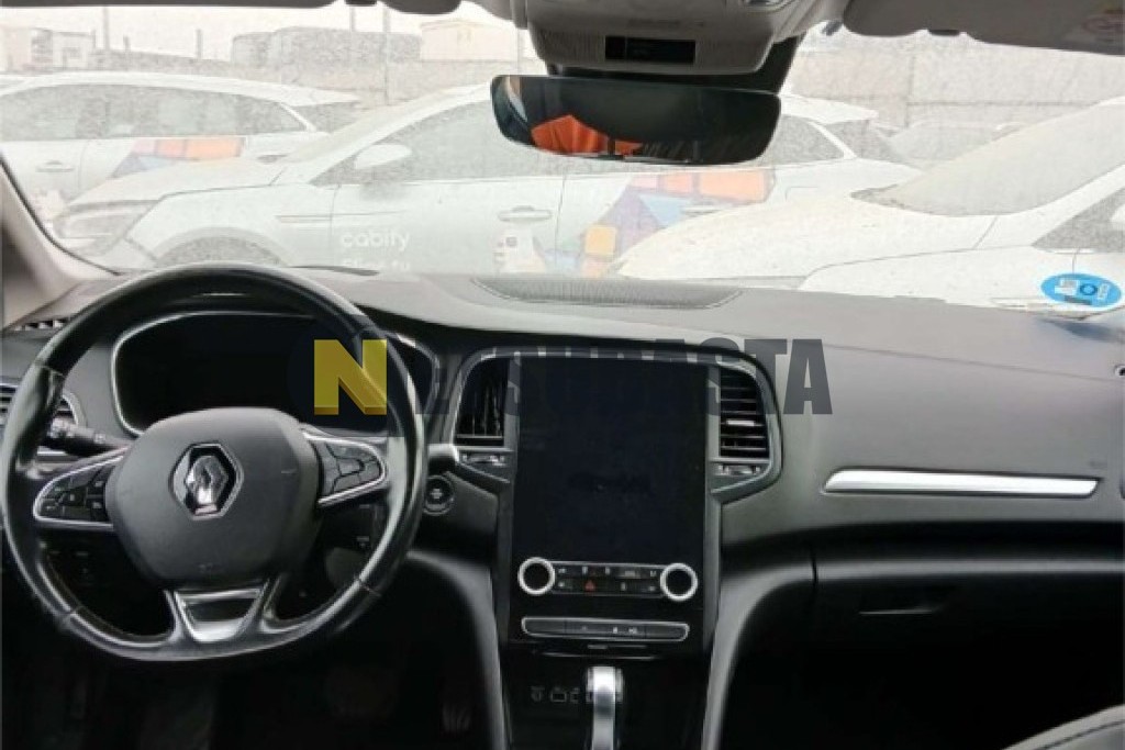 Renault Megane Sport Tourer E-TECH Híbrido enchufable 2021