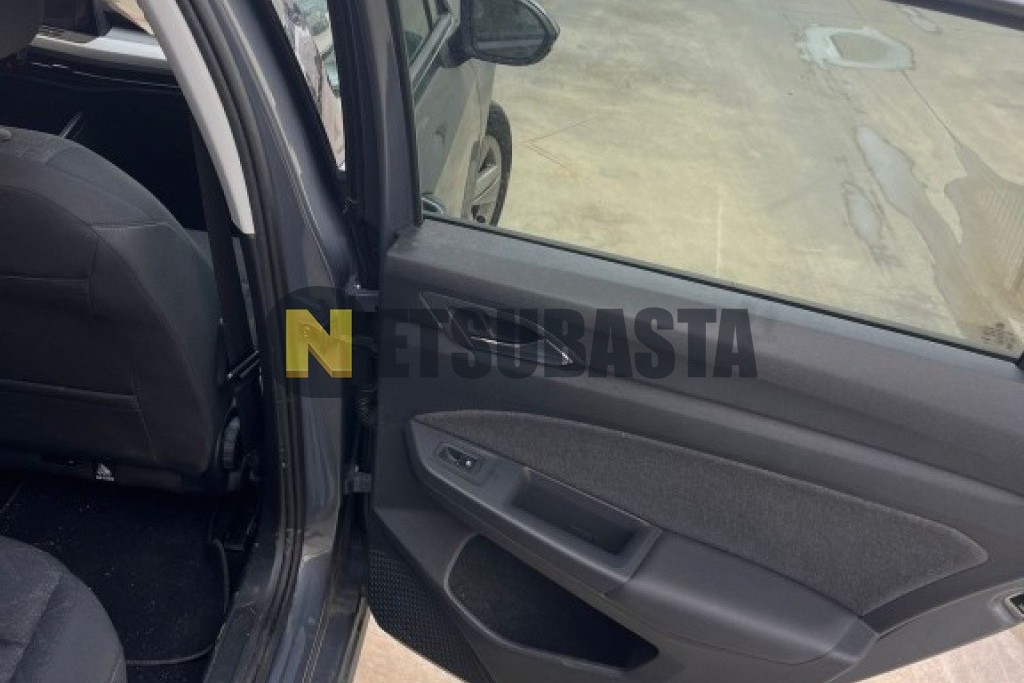 Volkswagen Golf 1.0 TSI 2022