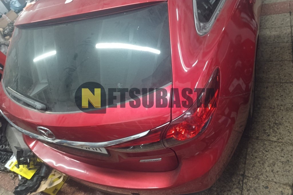 Mazda Mazda6 Wagon SKYACTIV-D 2.2 2013