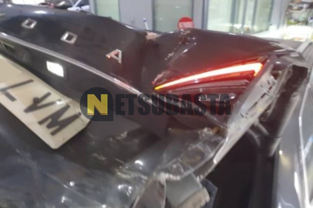 Skoda Superb Combi 2.0 TDI DSG 2021