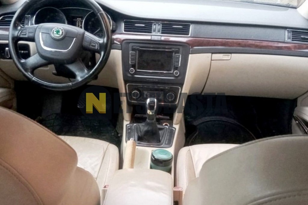 Skoda Superb 2.0 TDI DPF 2009