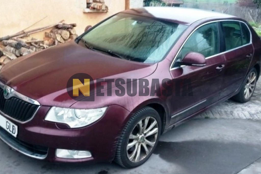 Skoda Superb 2.0 TDI DPF 2009
