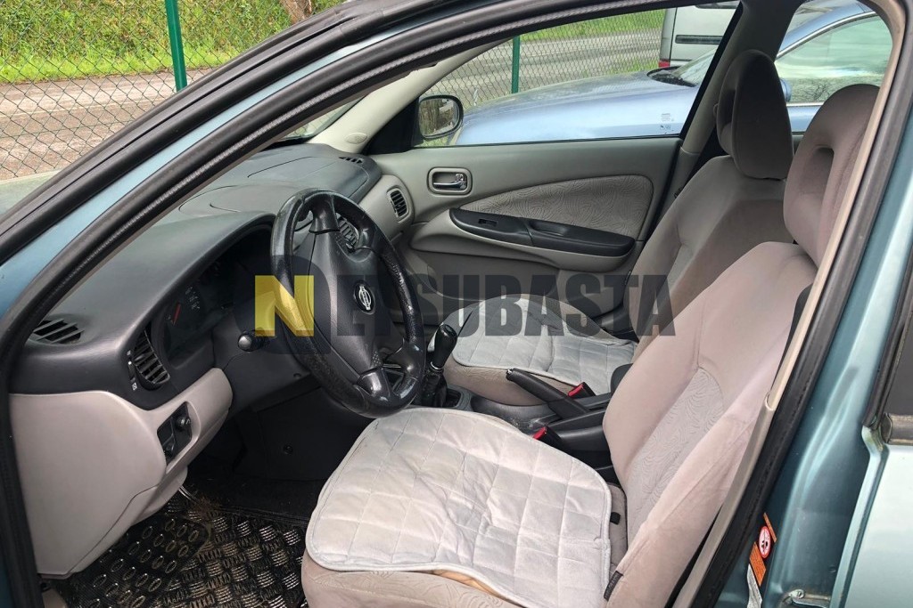 Nissan Almera 2.2Di 2002