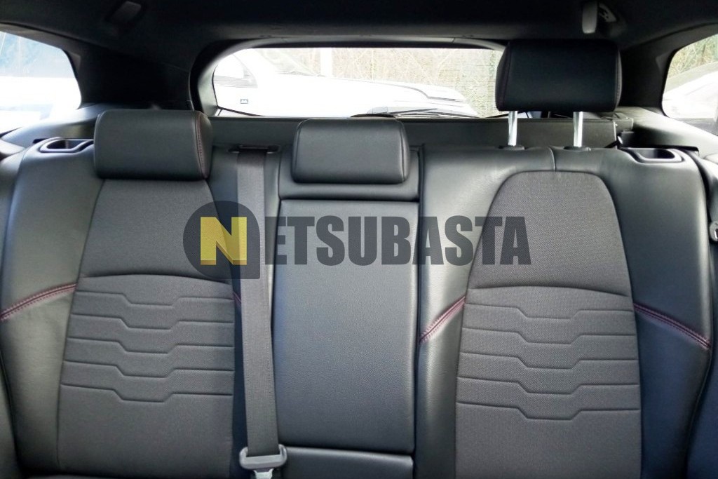 Toyota Corolla hybrid Touring Sports 180H 2019