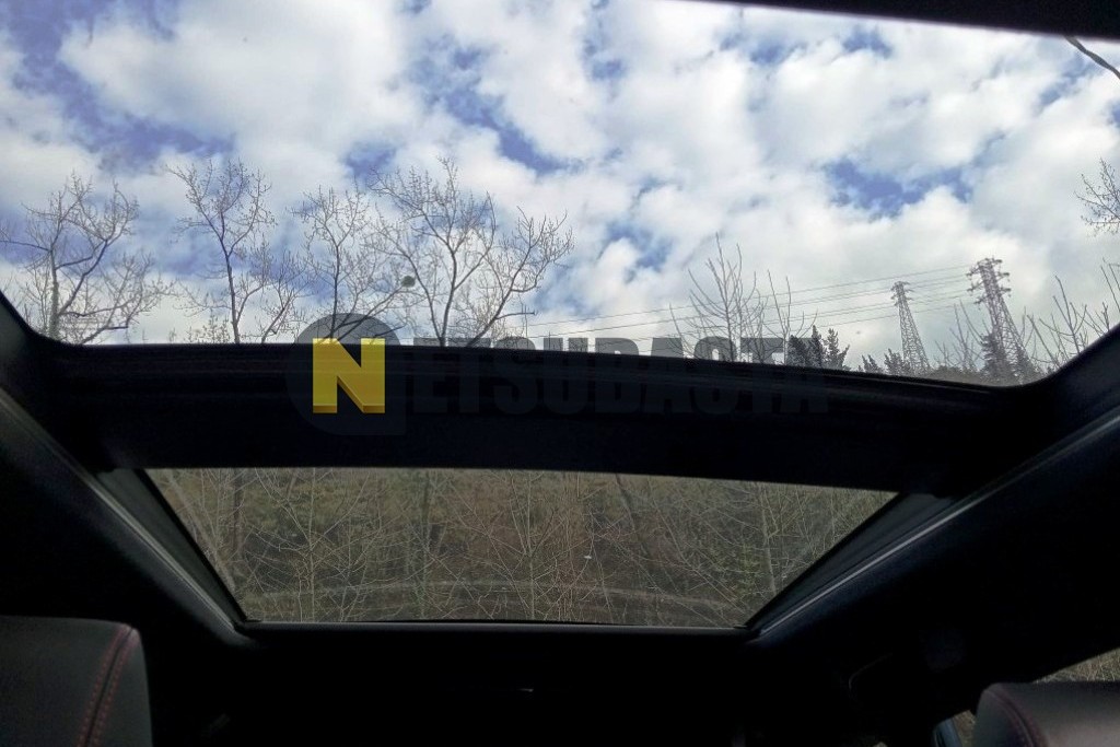 Toyota Corolla hybrid Touring Sports 180H 2019