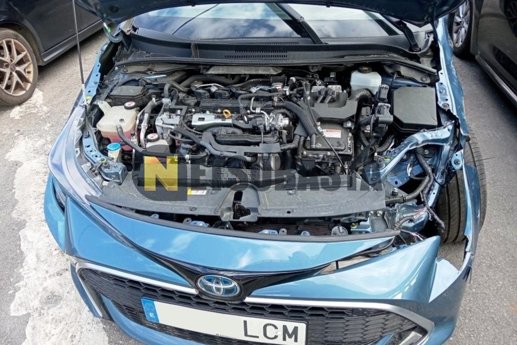 Toyota Corolla hybrid Touring Sports 180H 2019