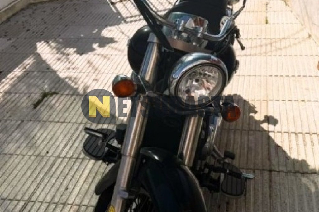 Kawasaki VN 900 CLASSIC 2006
