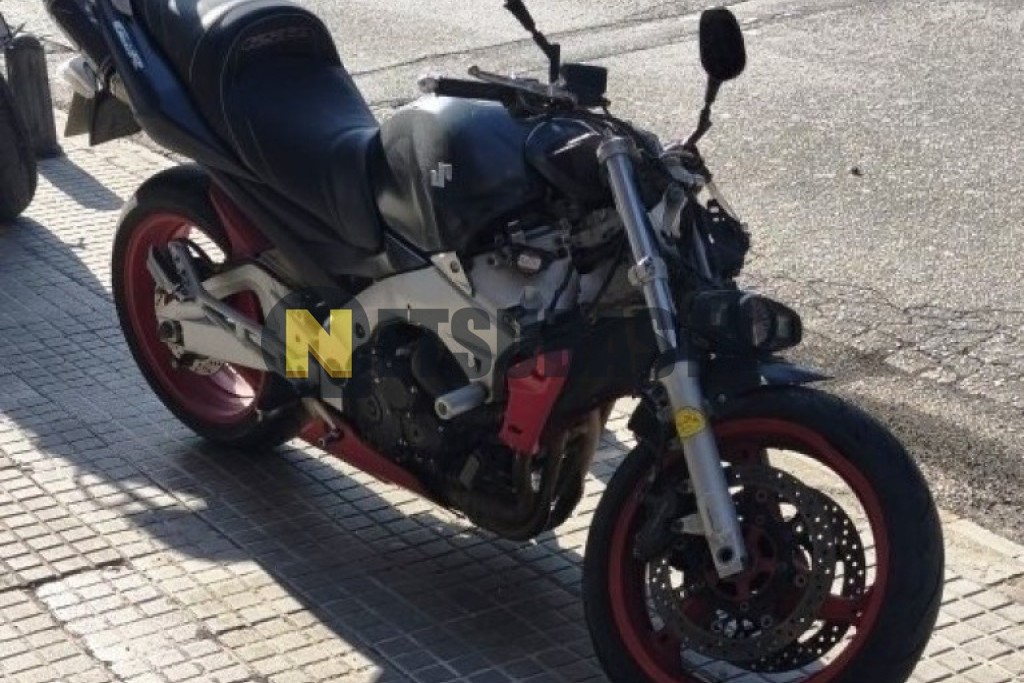 Suzuki GSR 600 2006