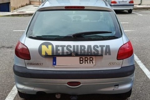 Benelli Leoncino 250 2020