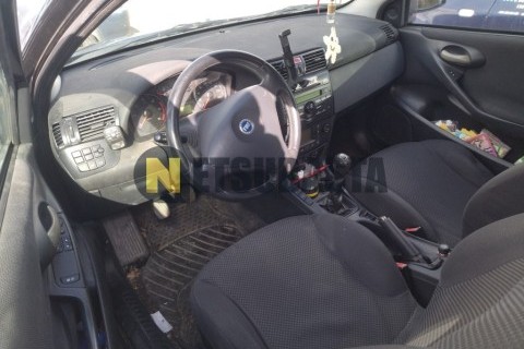 Benelli Leoncino 250 2020