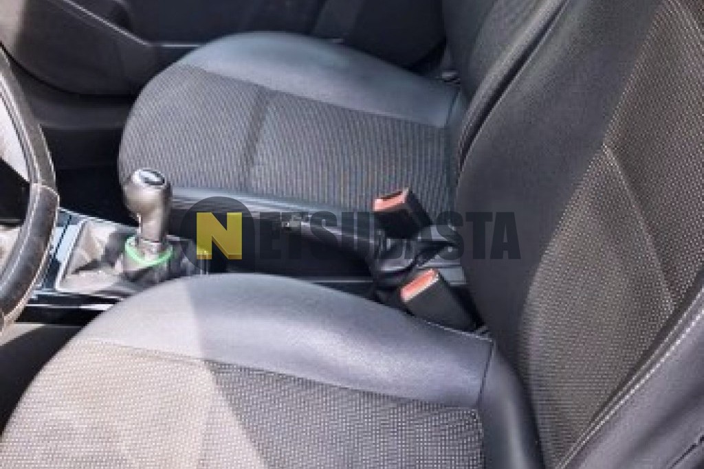 Opel Astra Sedán 1.7 CDTi 2010