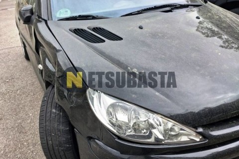 Benelli Leoncino 250 2020