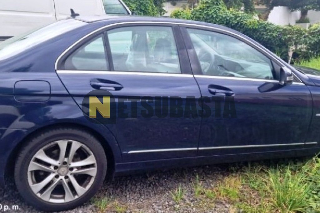 Mercedes-Benz C 200 CDI BlueEFFICIENCY Aut. 2011