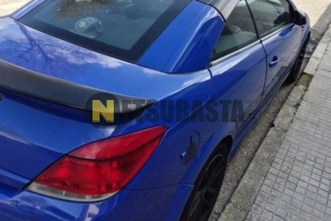 Benelli Leoncino 250 2020