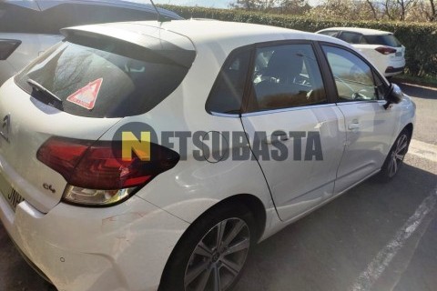 Benelli Leoncino 250 2020