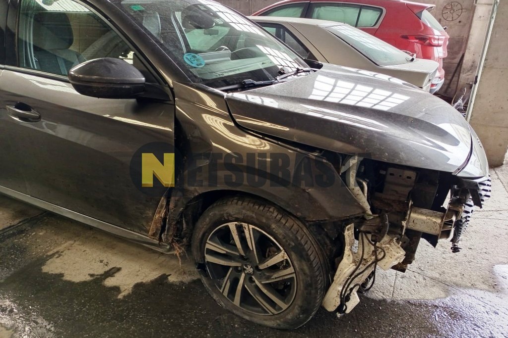 Peugeot 208 1.2 PureTech EAT8 2020