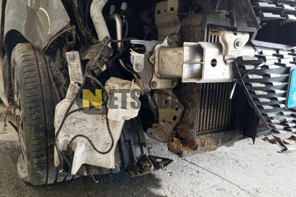 Peugeot 208 1.2 PureTech EAT8 2020