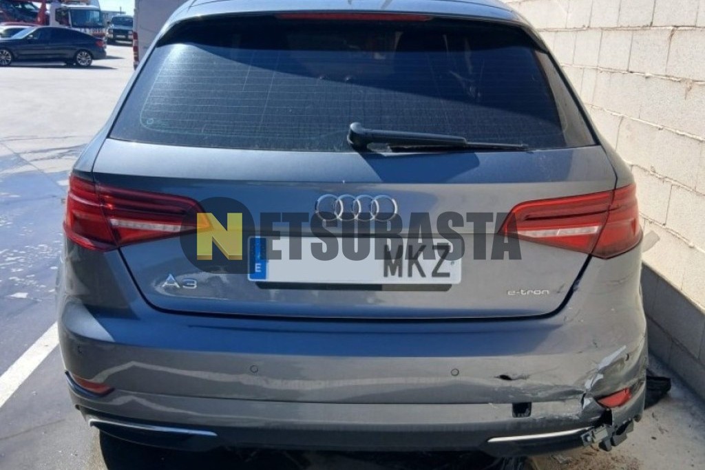 Audi A3 Sportback e-tron S tronic 6 vel. 2016