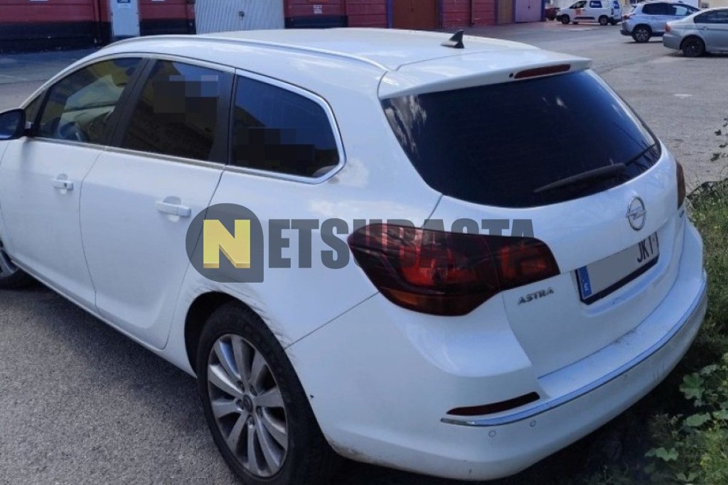 Opel Astra Sports Tourer 1.6 CDTI 2015