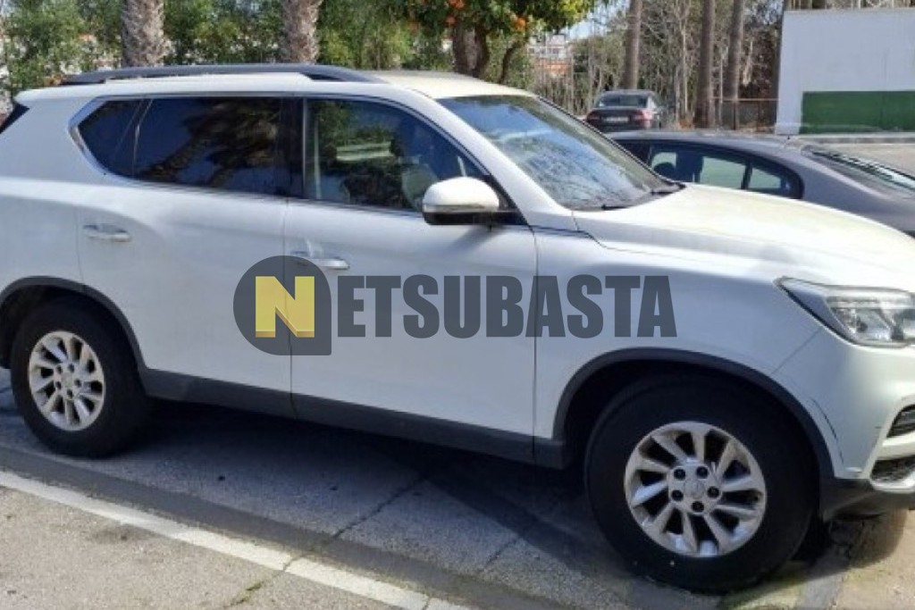 SsangYong Rexton D22 DTR 4x2 7 plazas 2019