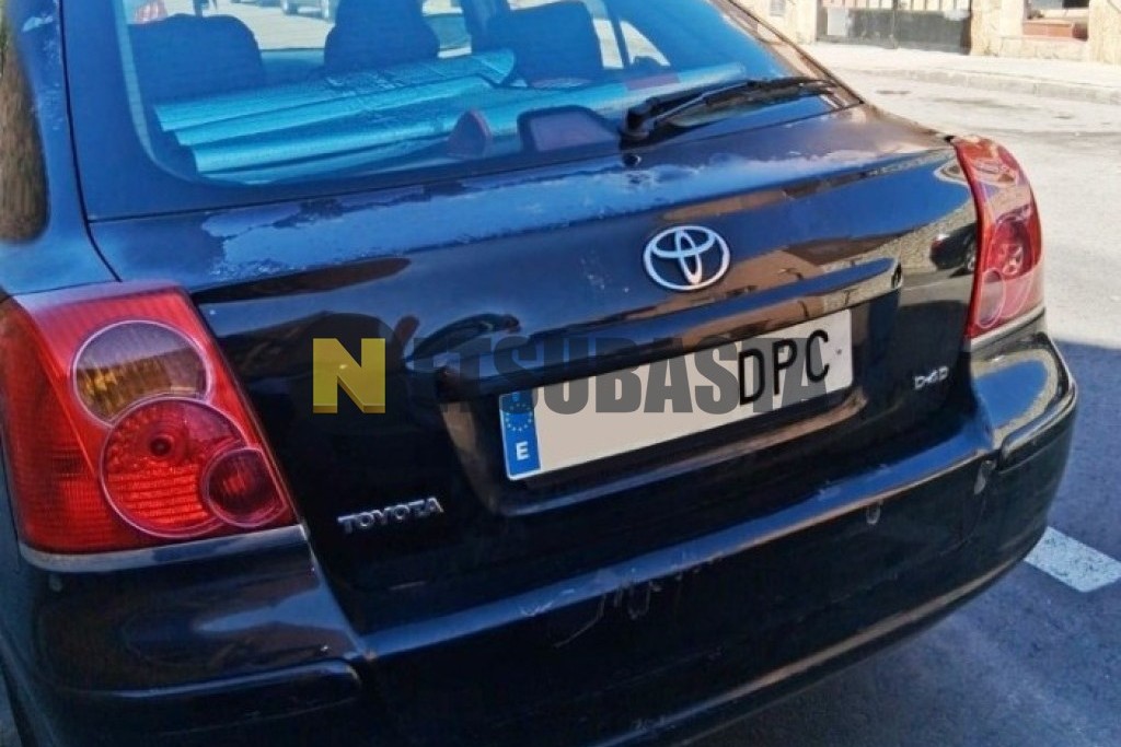 Toyota Avensis 2.2 D-4D 2005