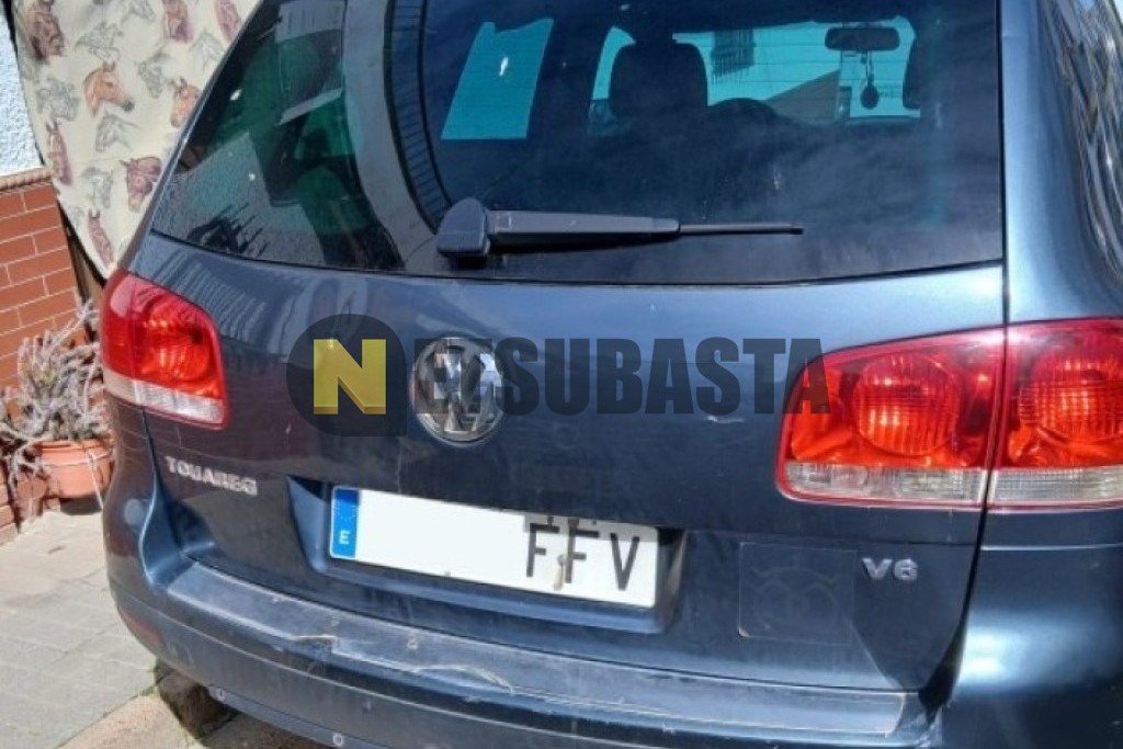 Volkswagen Touareg V6 3.0 TDI Tiptronic 6 vel. 2006