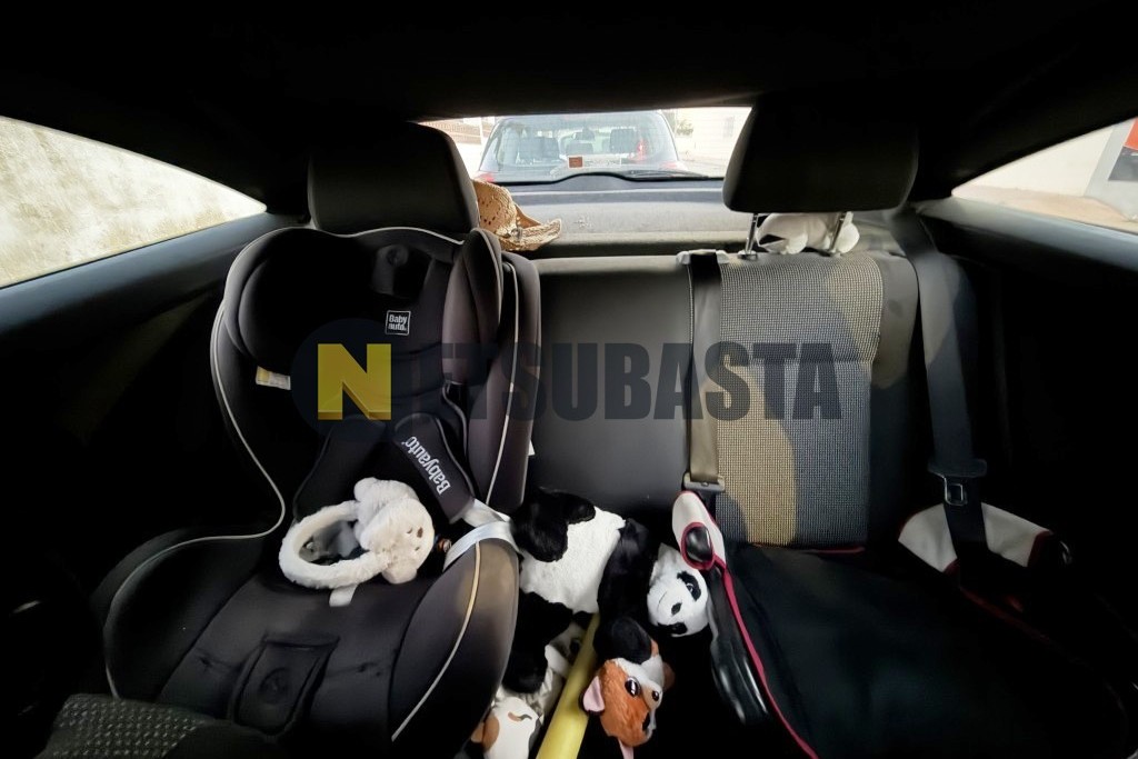 Opel Astra GTC 1.9 CDTi 2007