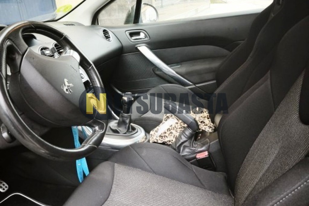 Peugeot 308 CC 1.6 VTi 2013