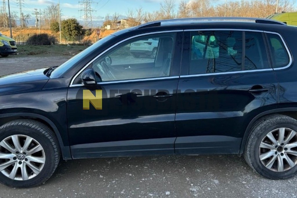 Volkswagen Tiguan 2.0 TSI GLP 4Motion DSG 2011