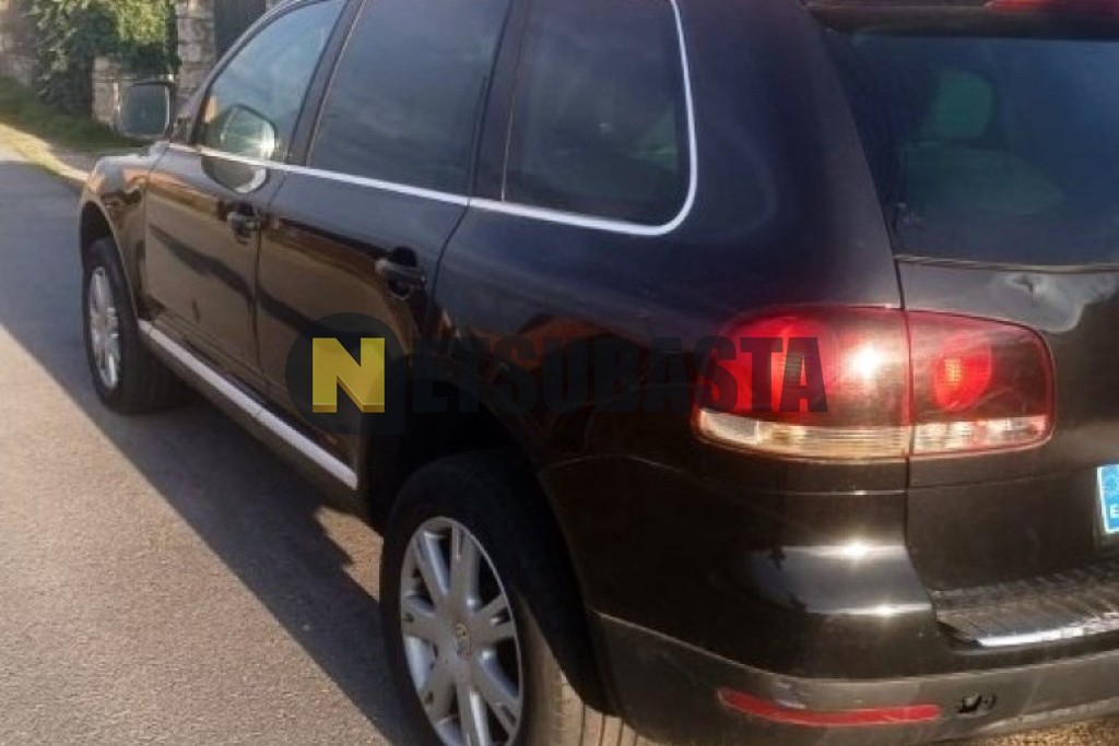 Volkswagen Touareg R5 2.5 TDI Tiptronic 6 vel. 2007