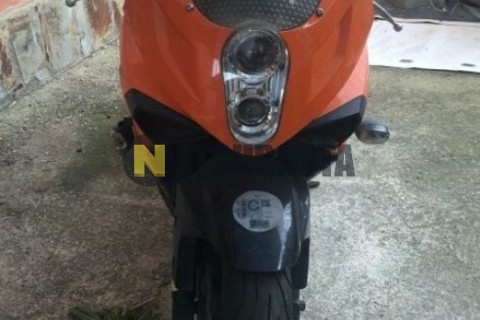 Suzuki Sixteen 125 2010