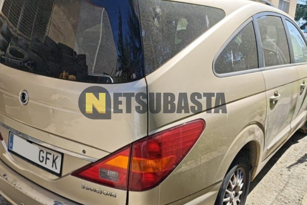 SsangYong Rodius 270Xdi 4x2 2008