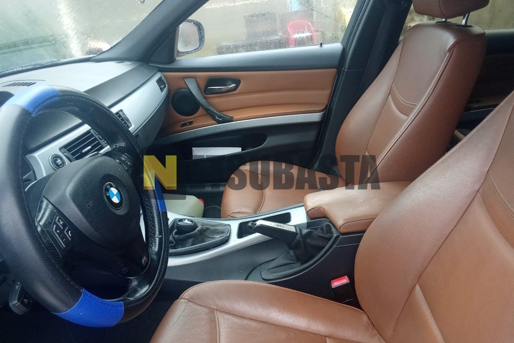 Bmw 318d Touring 2009