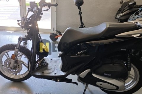 Suzuki Sixteen 125 2010