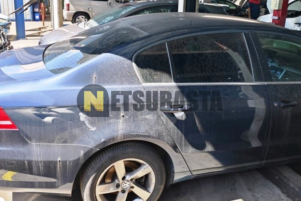 Volkswagen Passat 2.0 TDI BlueMotion Technology 2012