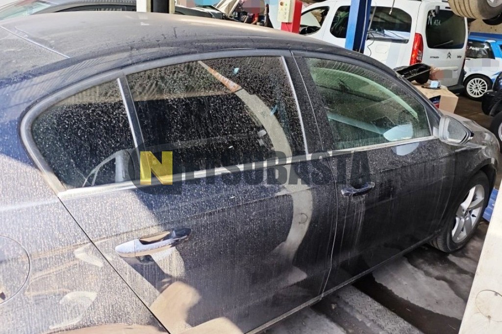 Volkswagen Passat 2.0 TDI BlueMotion Technology 2012