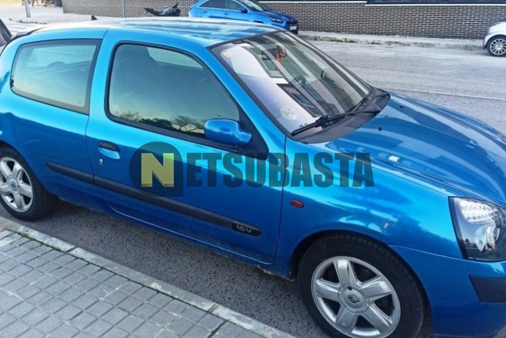 Renault Clio 1.2 16v 2001
