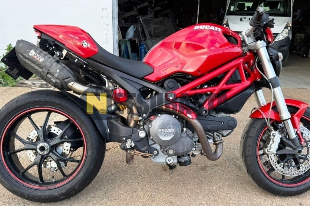 Ducati Monster 796 2010