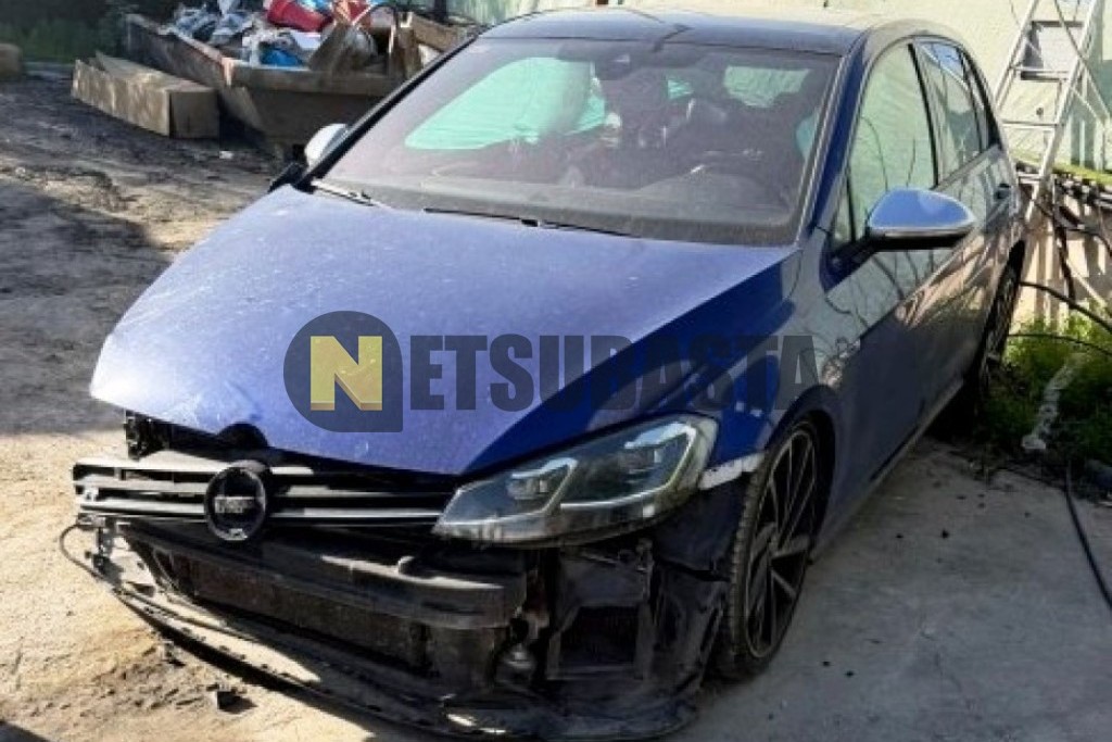 Volkswagen Golf R 2.0 TSI DSG 7 vel. 2017