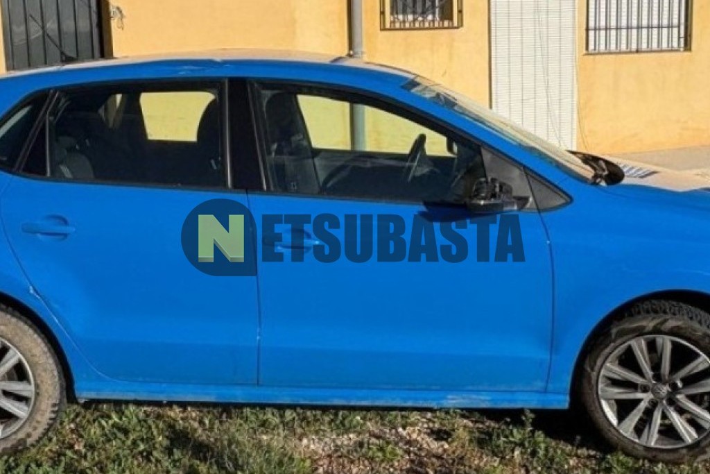 Volkswagen Polo 1.2 TSI DSG 7 vel. 2014