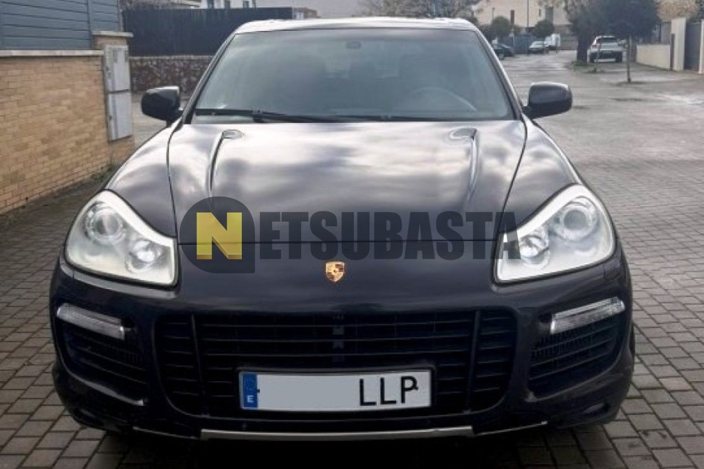 Porsche Cayenne Turbo S 2008