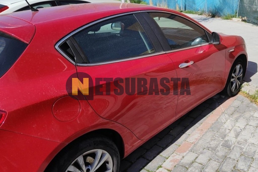 Alfa Romeo Giuletta 1.6 JTDm 2012