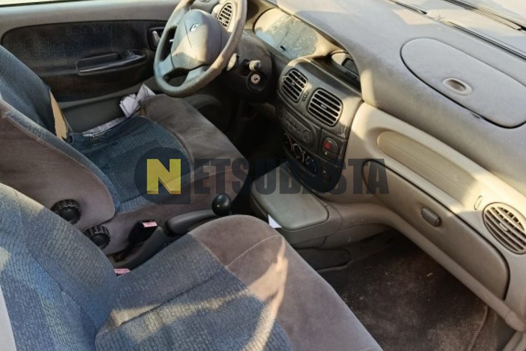 Renault Scenic 1.9 dCi 2002