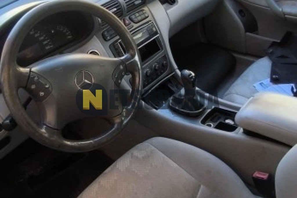 Mercedes-Benz C 240 2000